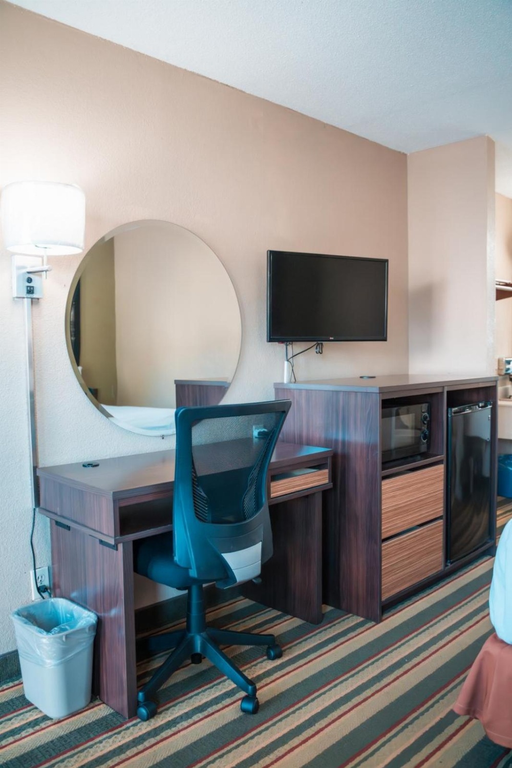 Super 8 by Wyndham Columbia SC / Ft. Jackson